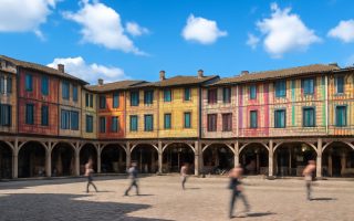 Place des Couverts Mirepoix : Son Histoire et ce qu'il Faut Voir