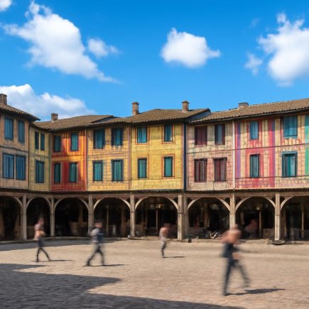 Place des Couverts Mirepoix : Son Histoire et ce qu'il Faut Voir