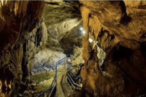 Les recoins de la rivière souterraine de Labouiche