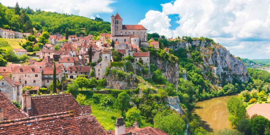 Vue d'ensemble sur Saint-Cirq-Lapopie