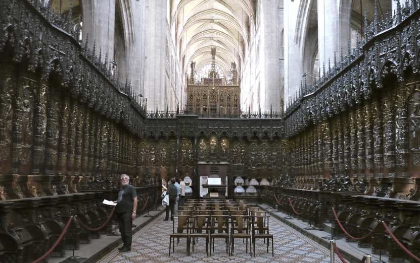 l'autel de la cathédrale de Sainte-Marie