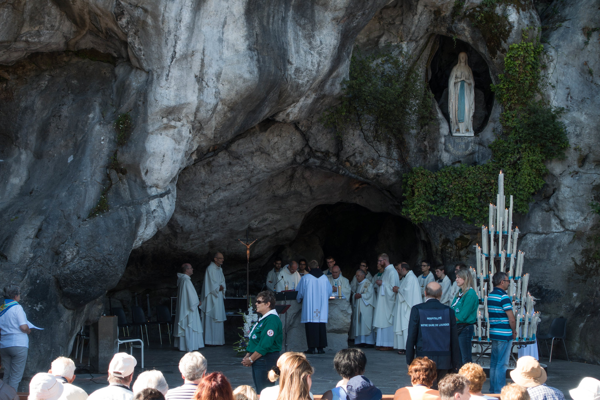 La grotte de Lourdes
