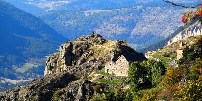 Champ des Roches à Saint-Étienne-du-Valdonnez