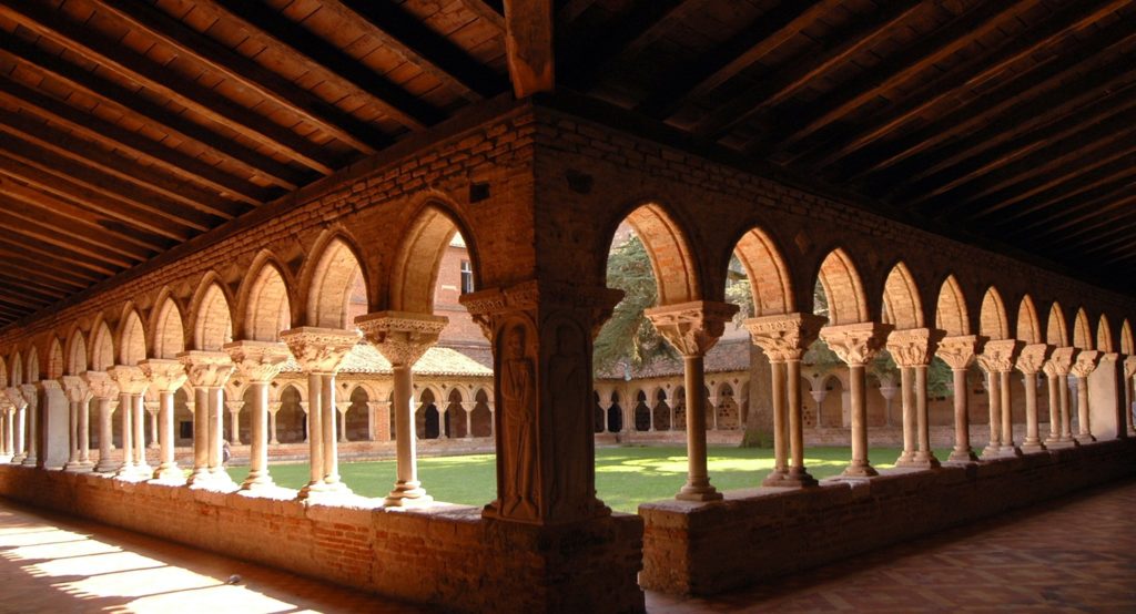 L'intérieur de l'abbaye de Moissac